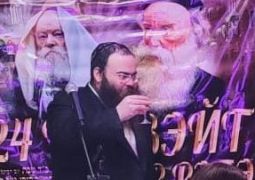 בקוסטנאי ציינו כ״ד טבת בהתוועדות חסידית מרגשת